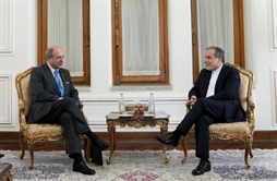 I.R. Iran, Ministry of Foreign Affairs- Italian Deputy FM meets with FM Araghchi